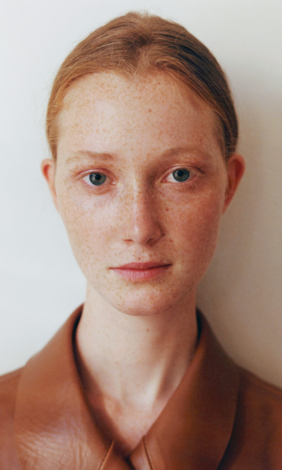Lena Hess by Phil Engelhardt - Mirrrs Models
